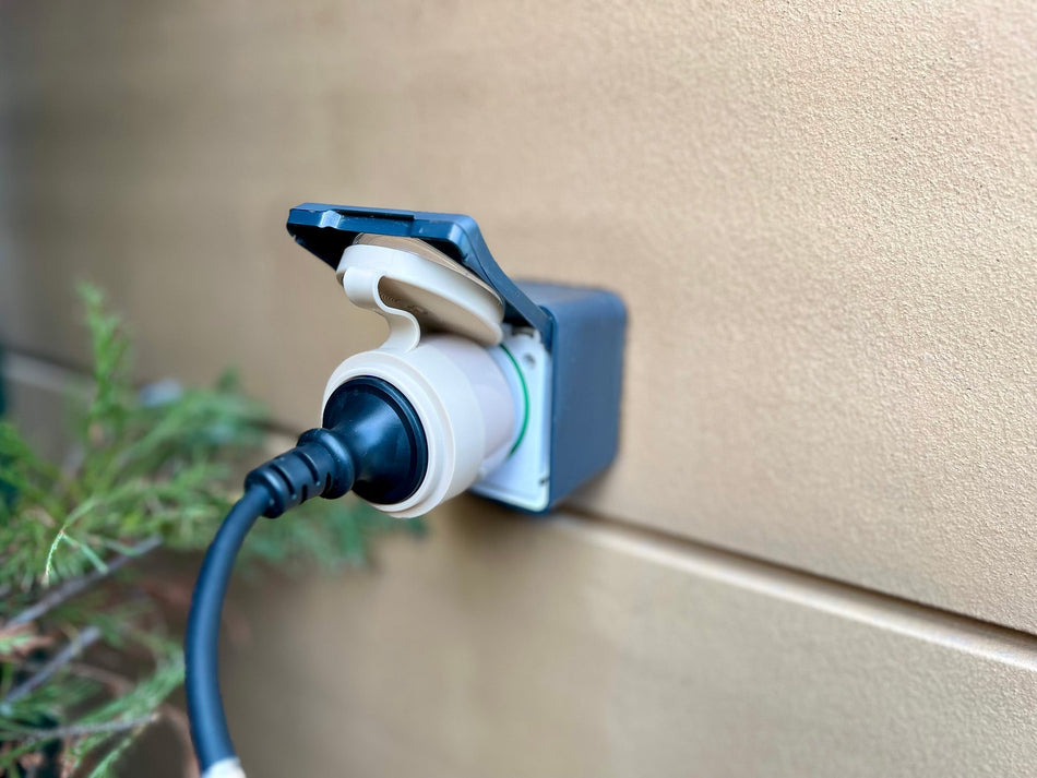 Shelly Wave Outdoor Plug S LR